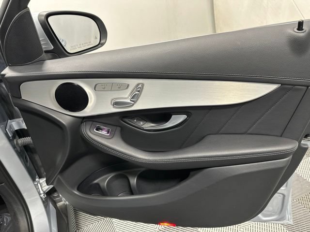 Used 2022 Mercedes-Benz GLC 300 4MATIC Coupe image 32