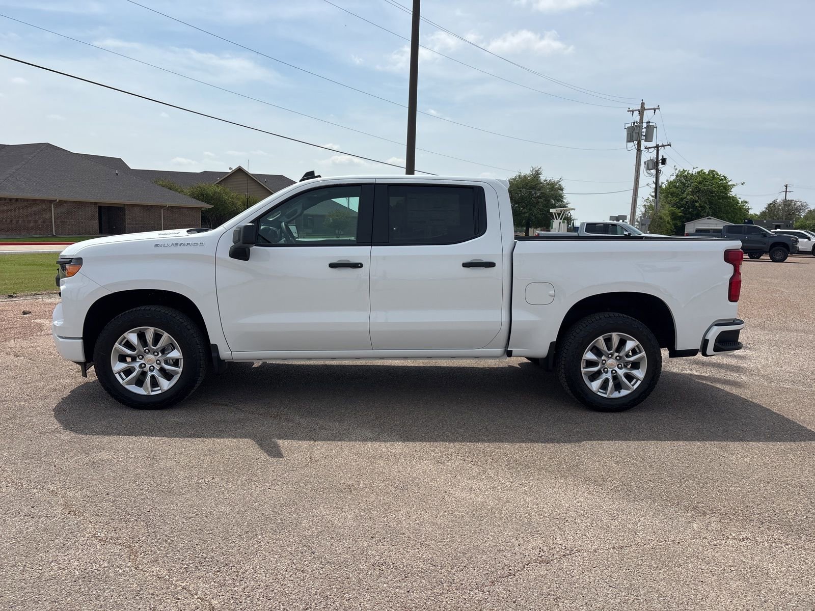 New 2026 Chevrolet Silverado 1500 Custom image 2