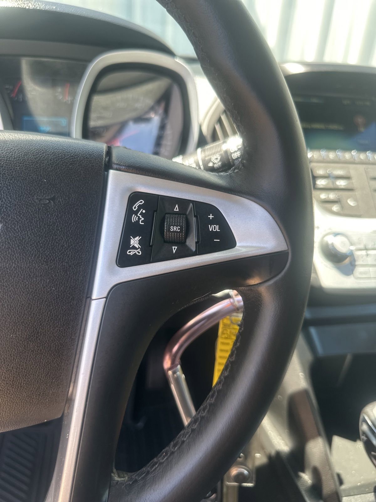 Used 2015 Chevrolet Equinox LT FWD image 21