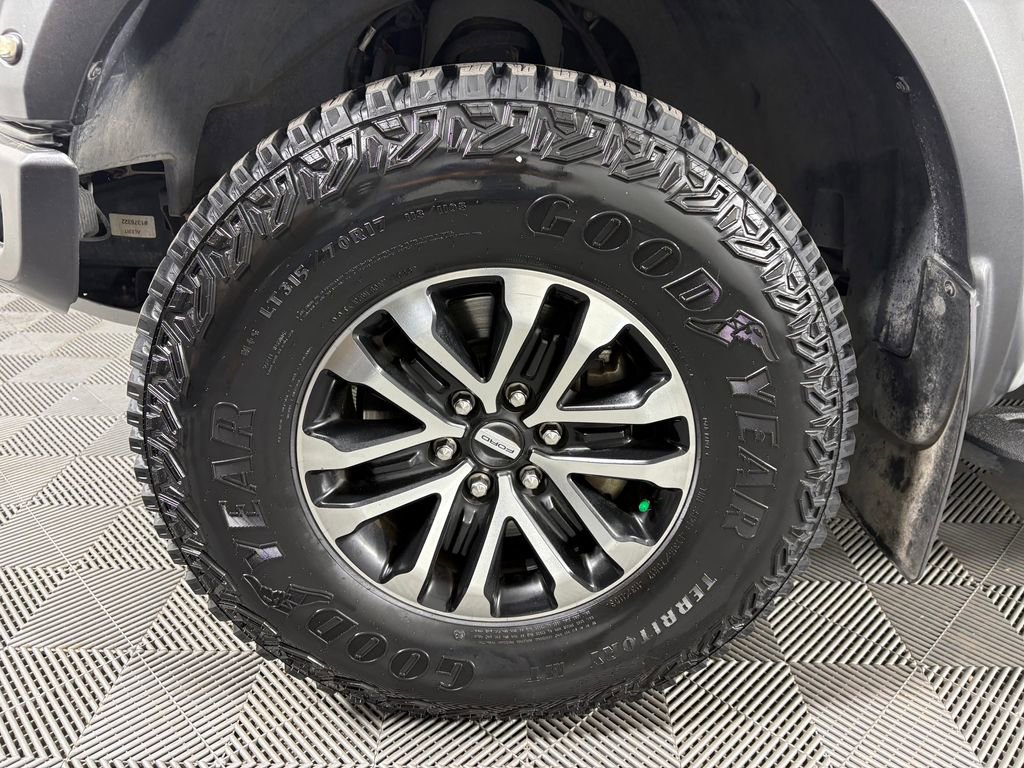 Used 2019 Ford F150 Raptor w/ Equipment Group 802A Luxury image 10