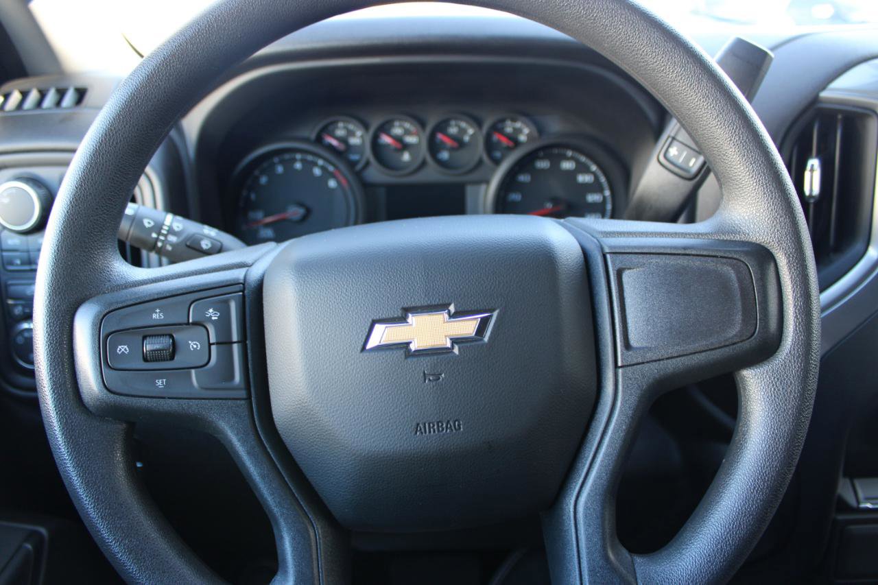Used 2024 Chevrolet Silverado 1500 Custom image 18