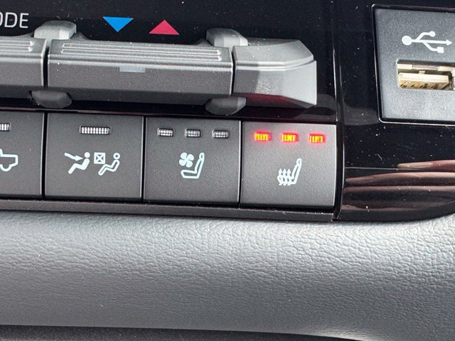 New 2026 Toyota Tundra Platinum AWD/4WD image 34