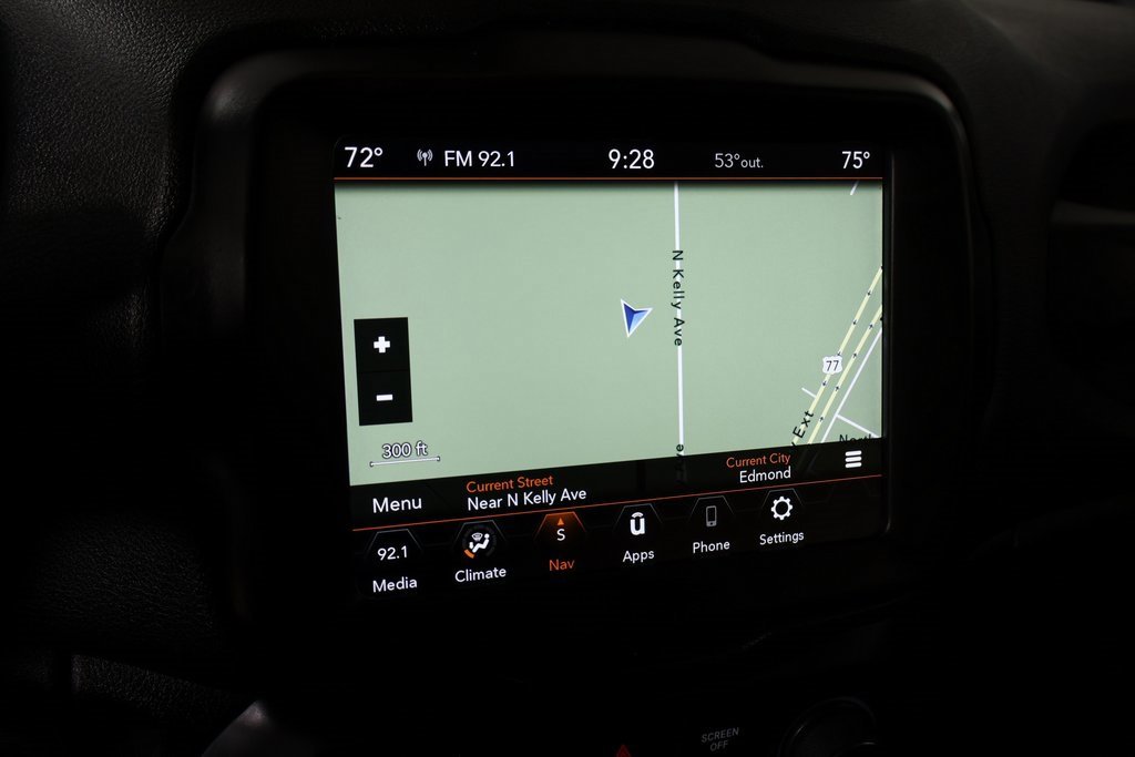 Used 2023 Jeep Renegade Latitude image 7