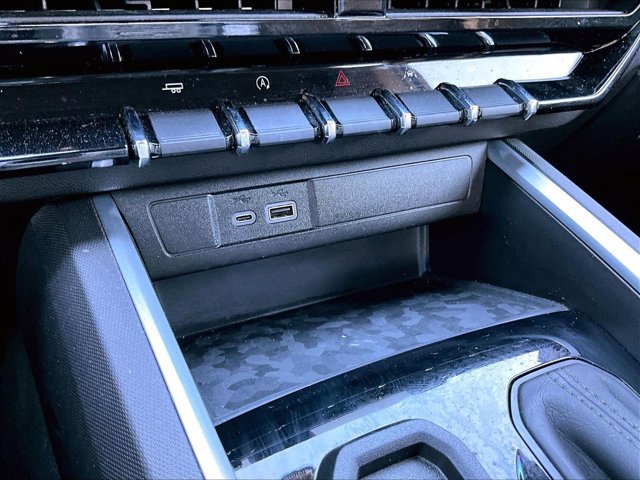 Certified 2023 Chevrolet Colorado LT w/ LT Convenience Package image 26