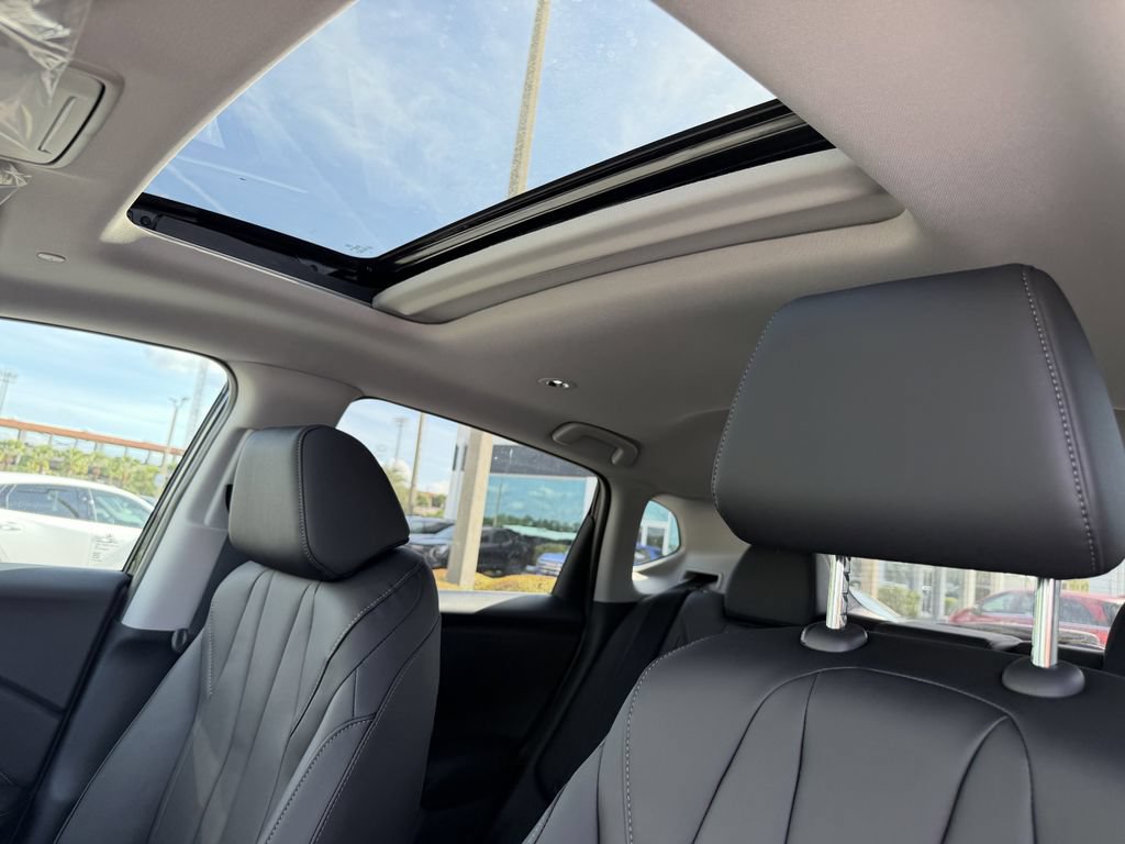 Used 2025 Acura ADX AWD image 17