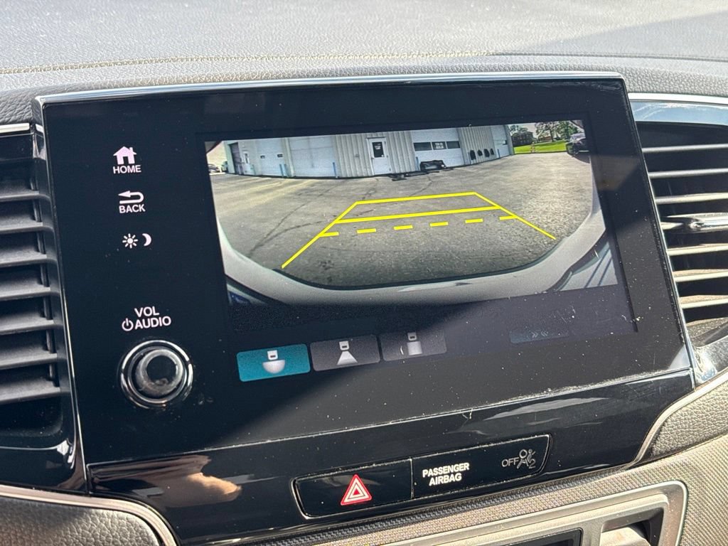 Certified 2023 Honda Passport TrailSport image 23