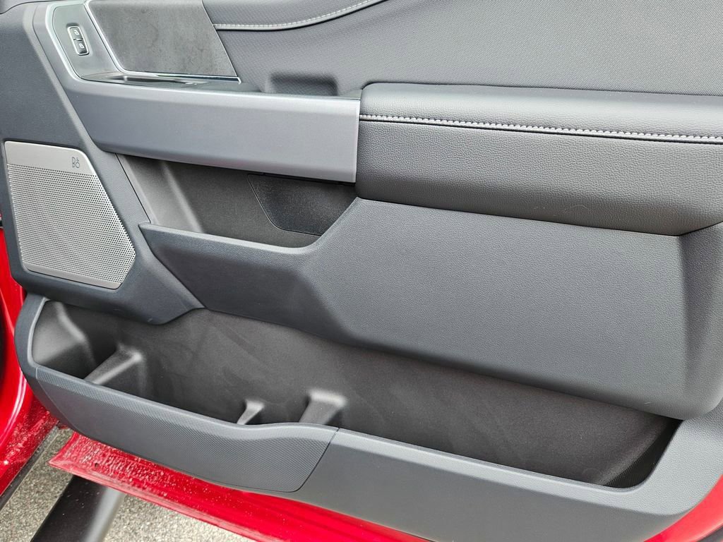 New 2025 Ford F150 XLT w/ Equipment Group 303A High image 38