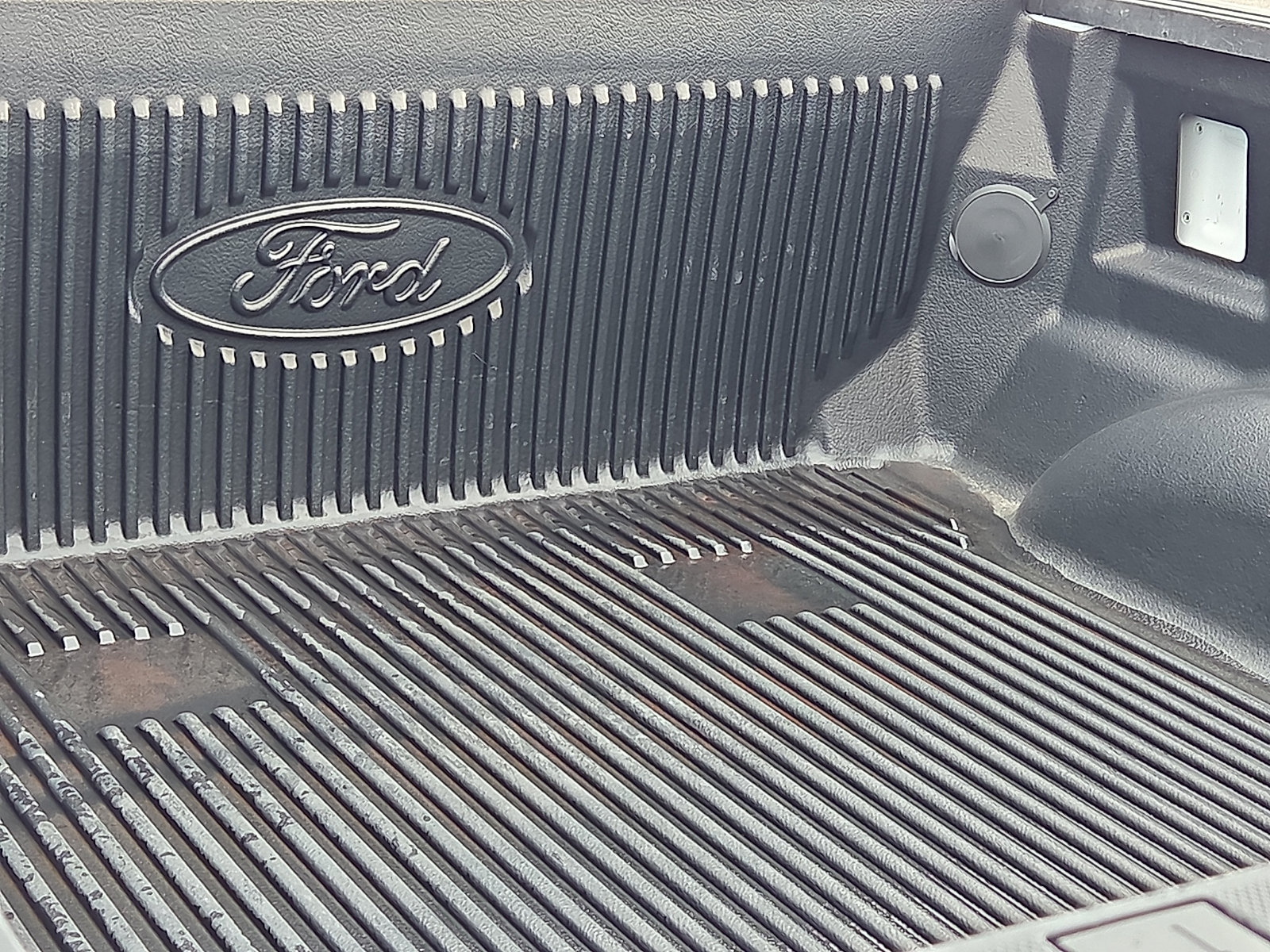 Used 2023 Ford F150 XLT w/ Equipment Group 302A High AWD/4WD image 9