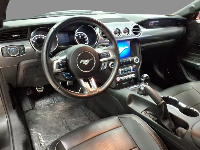 Used 2017 Ford Mustang GT Premium w/ GT Performance Package RWD image 11