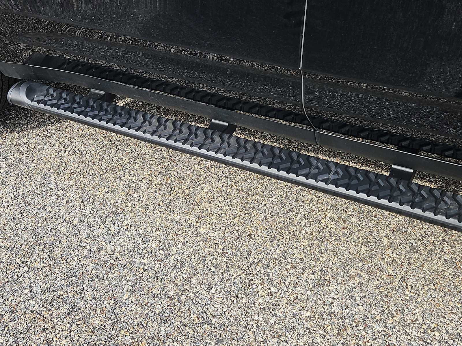 Certified 2025 Chevrolet Suburban Z71 image 23