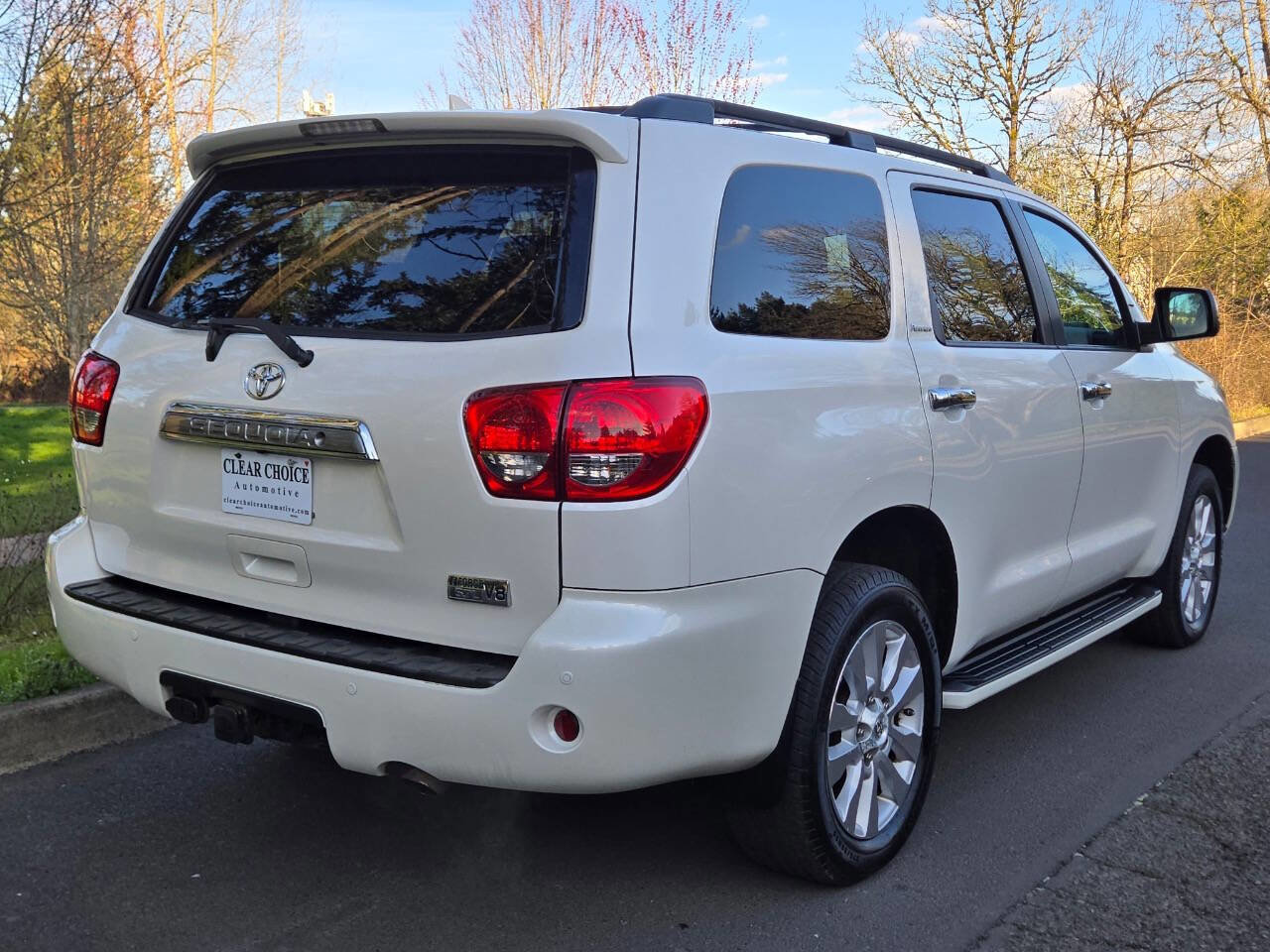 Used 2016 Toyota Sequoia Platinum image 9