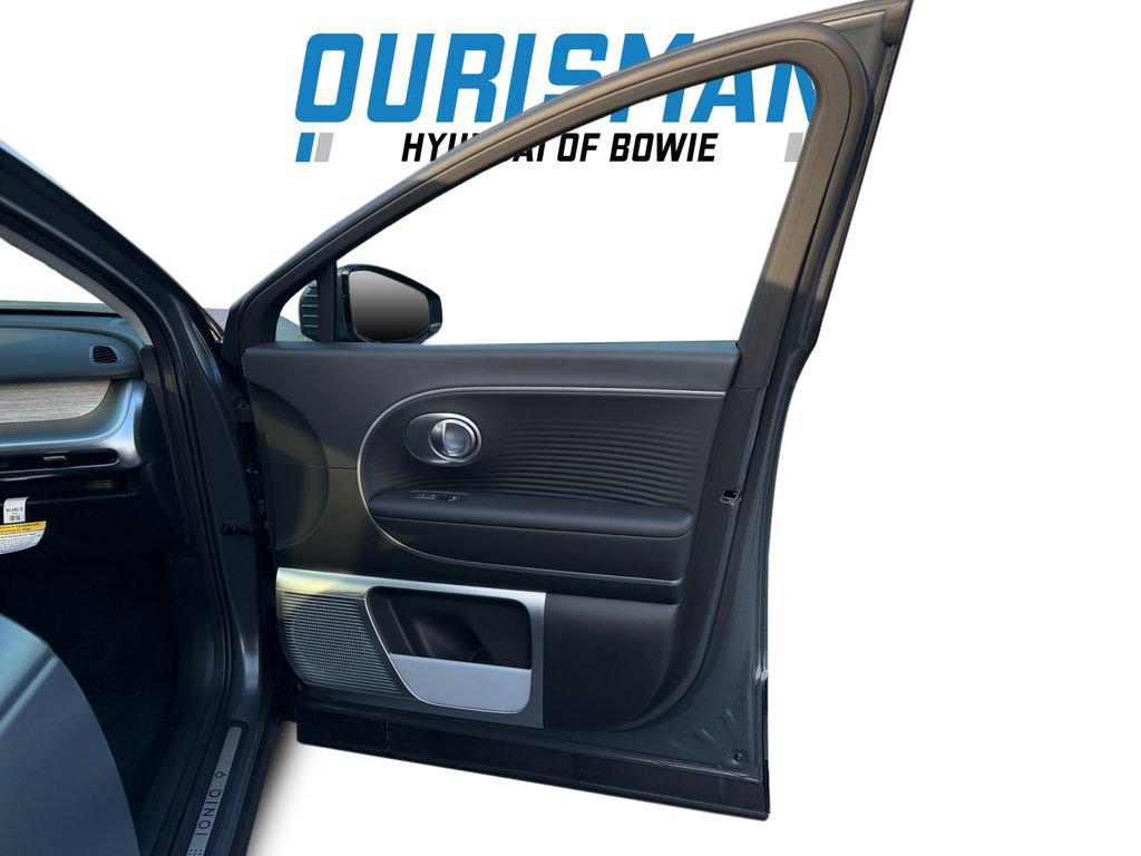 New 2026 Hyundai Ioniq 9 Limited image 16
