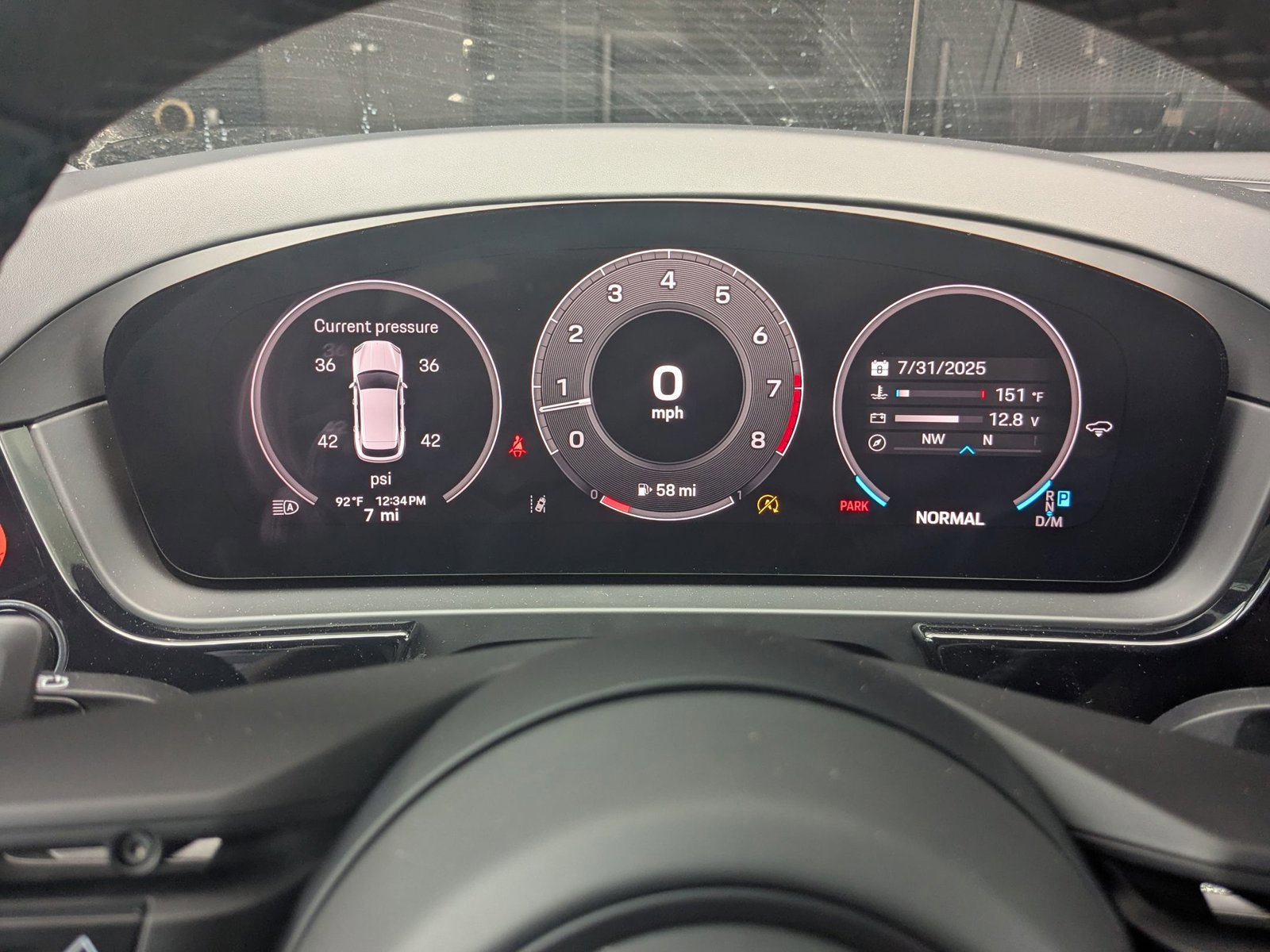 Used 2025 Porsche Cayenne S image 16