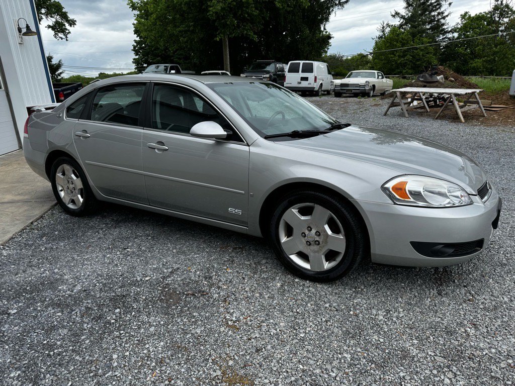Used 2007 Chevrolet Impala SS FWD image 2