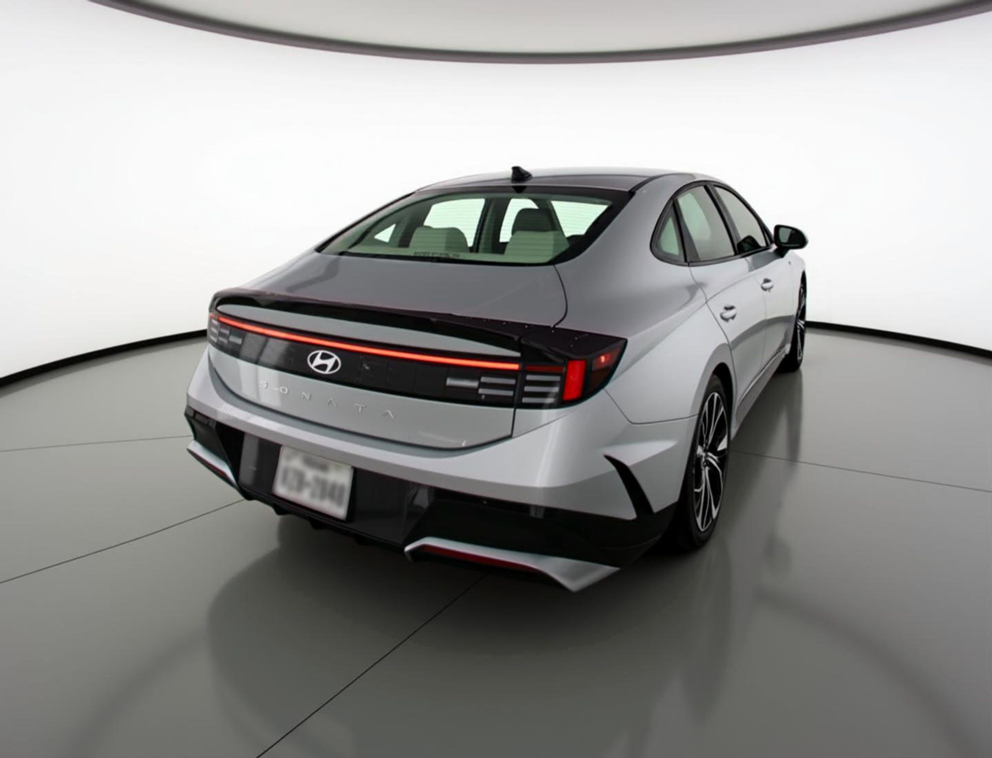 Used 2025 Hyundai Sonata SEL FWD image 9