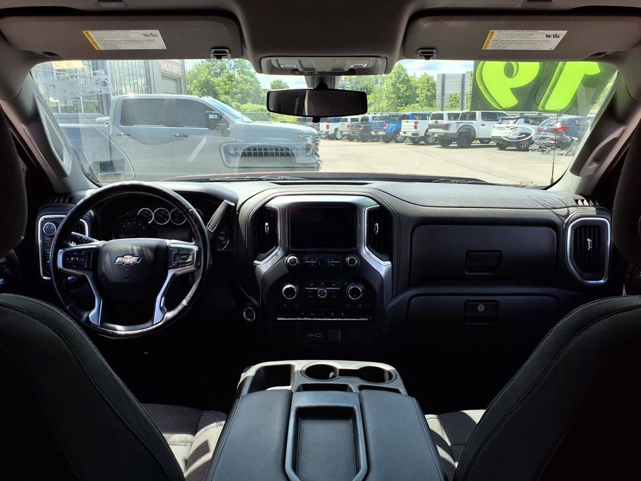 Used 2019 Chevrolet Silverado 1500 RST AWD/4WD image 9