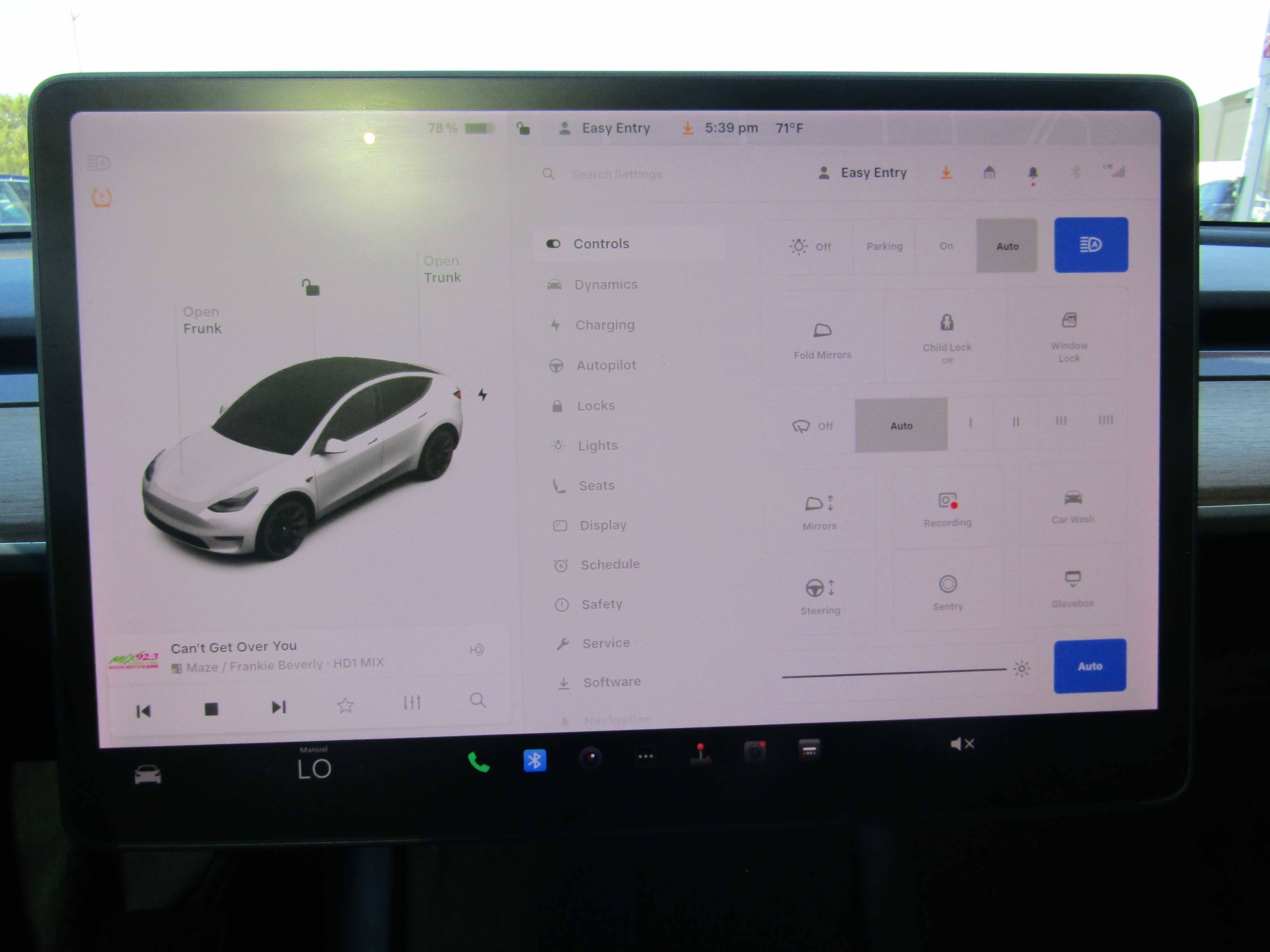 Used 2021 Tesla Model Y Long Range AWD/4WD image 21