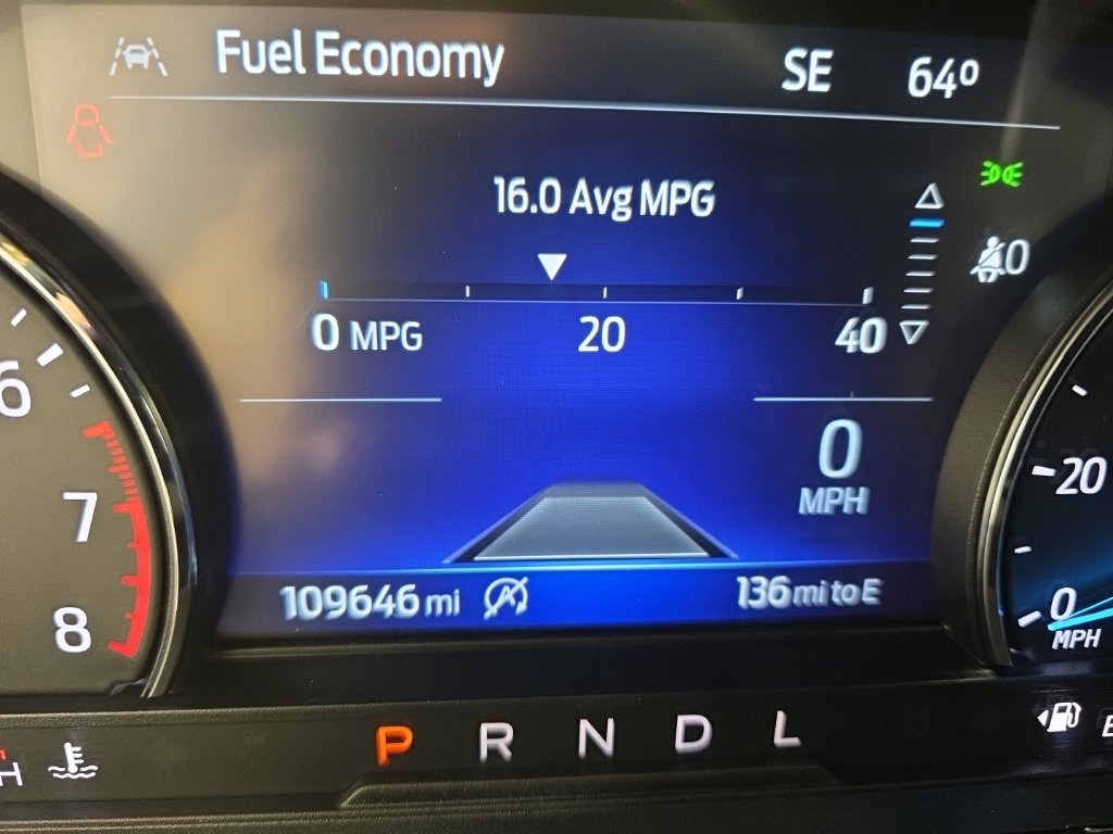 Used 2021 Ford Explorer Limited image 17