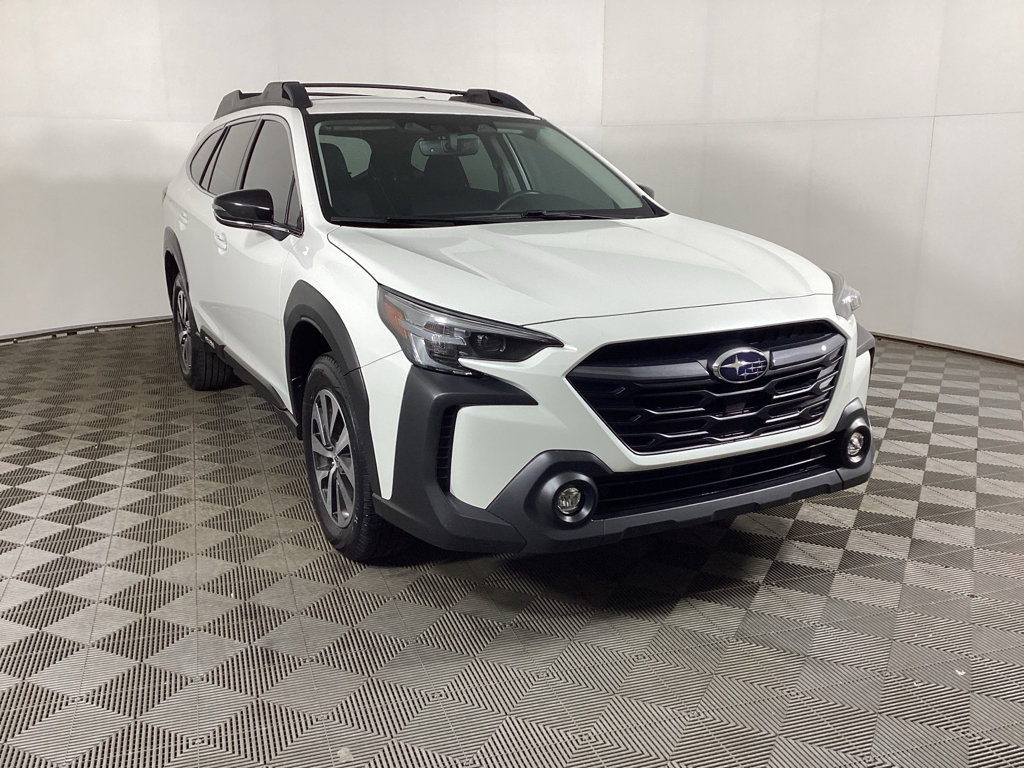 Used 2025 Subaru Outback Premium w/ Popular Package #1A AWD/4WD image 1