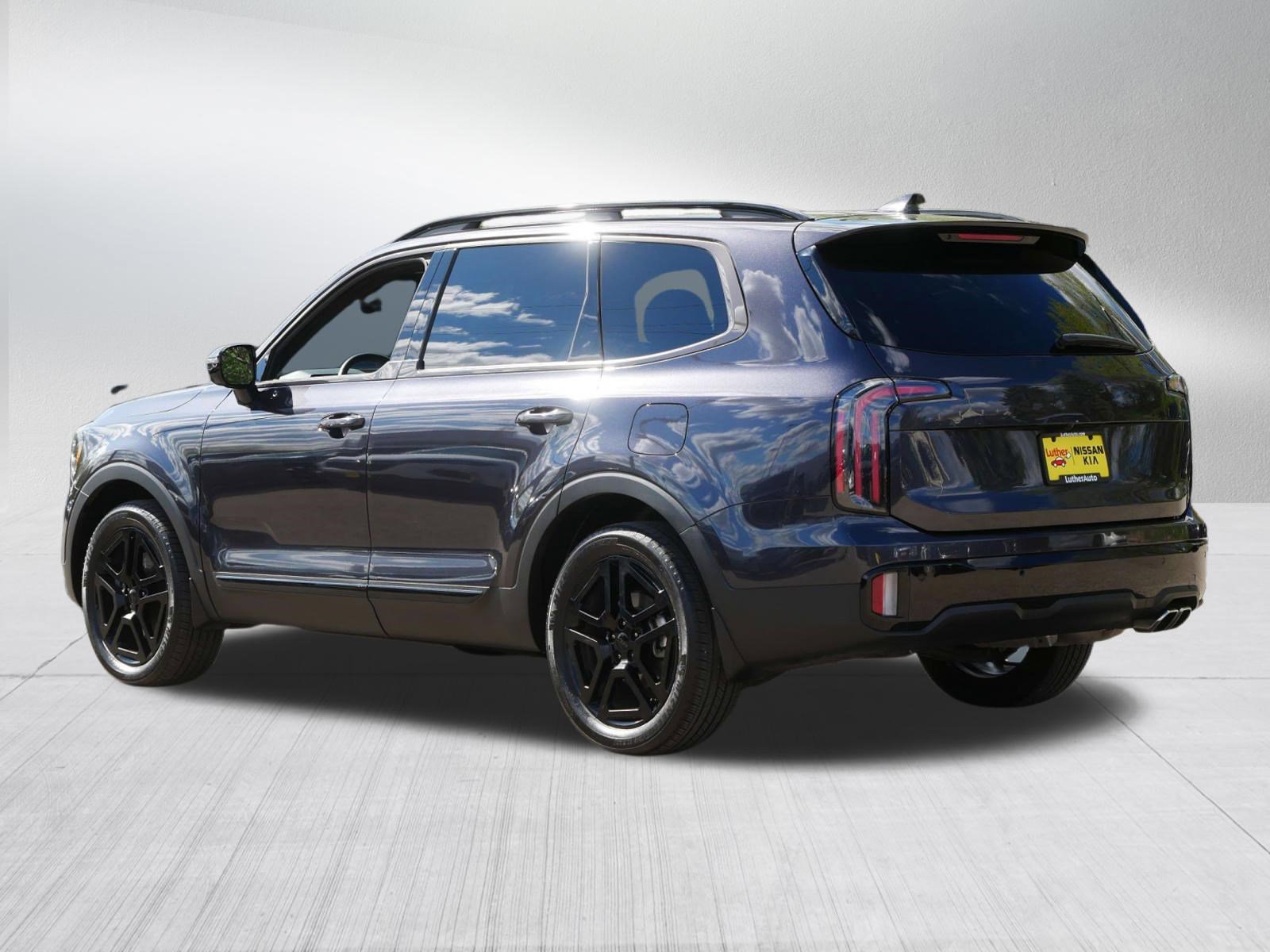 Used 2025 Kia Telluride SX Prestige X-Line AWD/4WD image 5