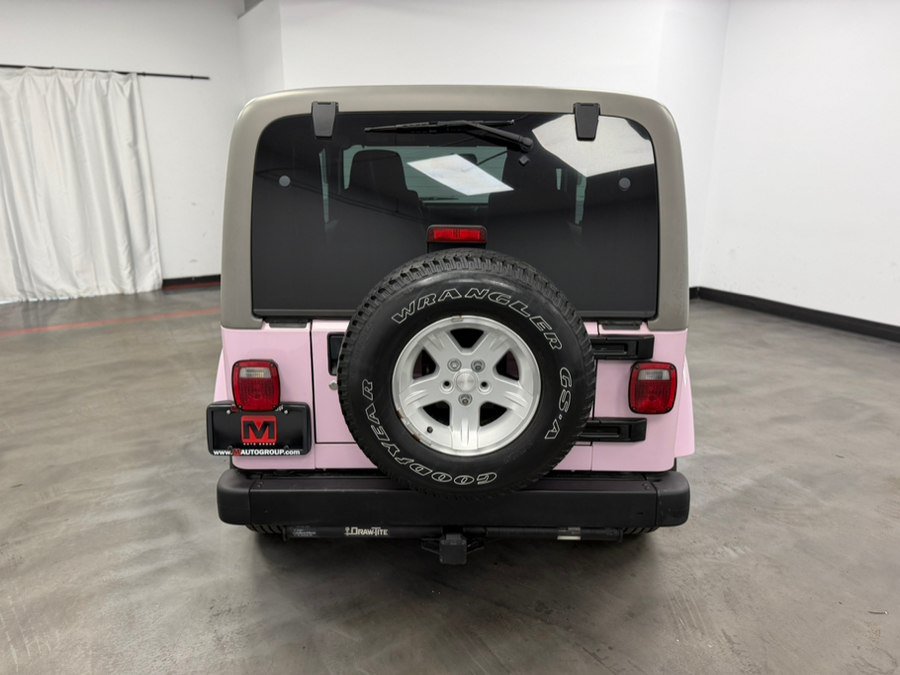 Used 2004 Jeep Wrangler Sahara w/ Dual Top Group AWD/4WD image 12