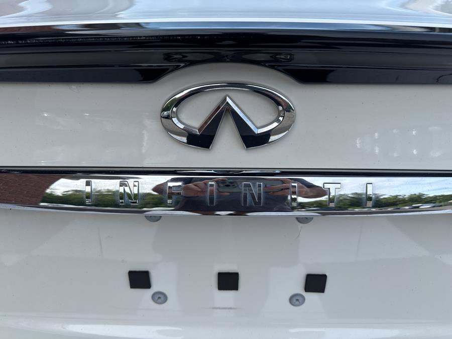 Used 2022 INFINITI Q50 Luxe w/ Cargo Package image 42