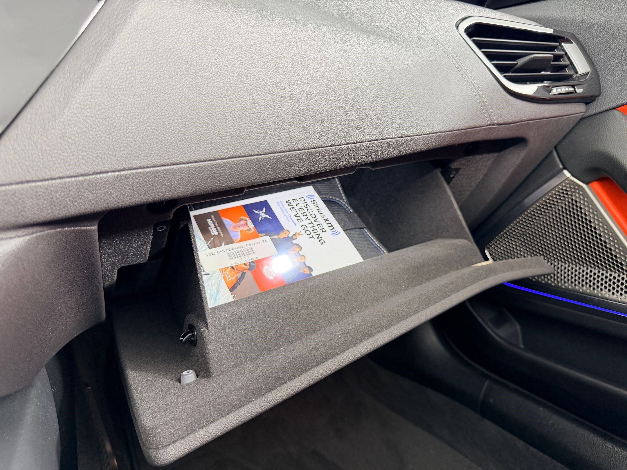 Certified 2022 BMW Z4 M40i w/ Premium Package image 24