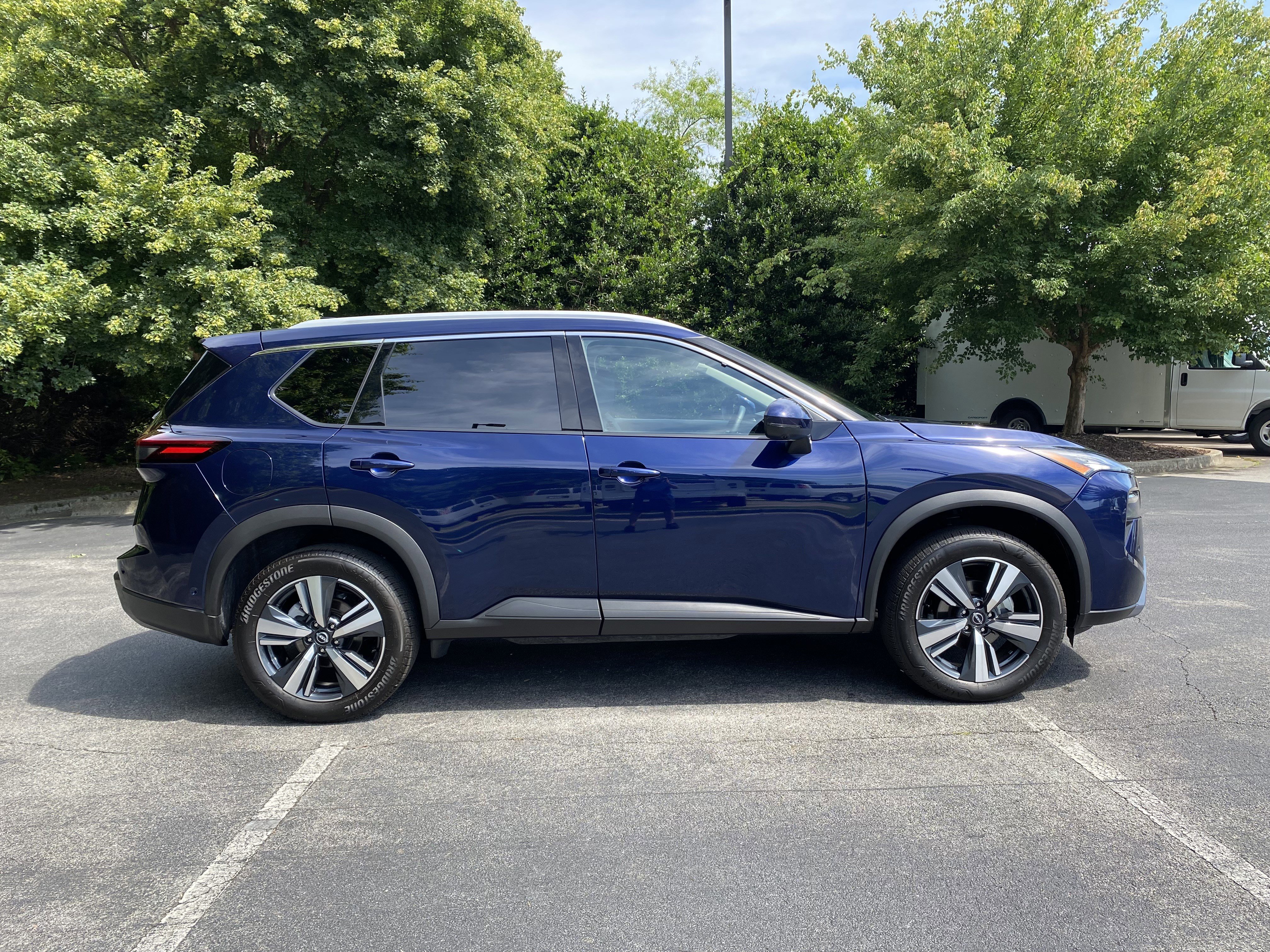 Used 2026 Nissan Rogue SL FWD image 10