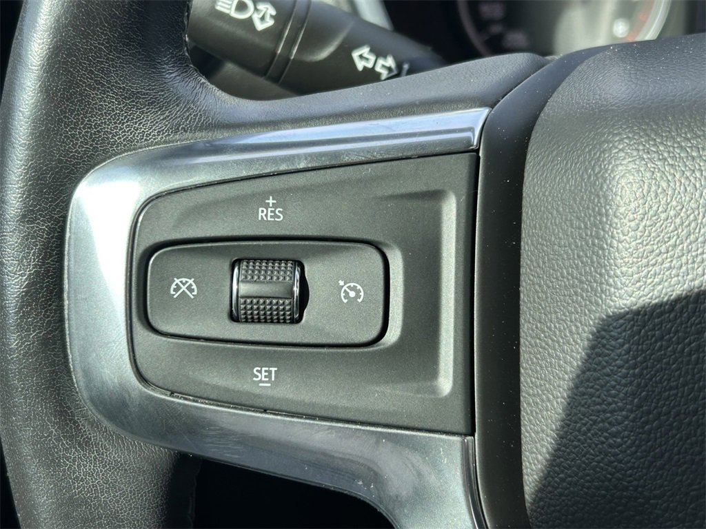 Used 2020 Chevrolet Blazer LT image 35