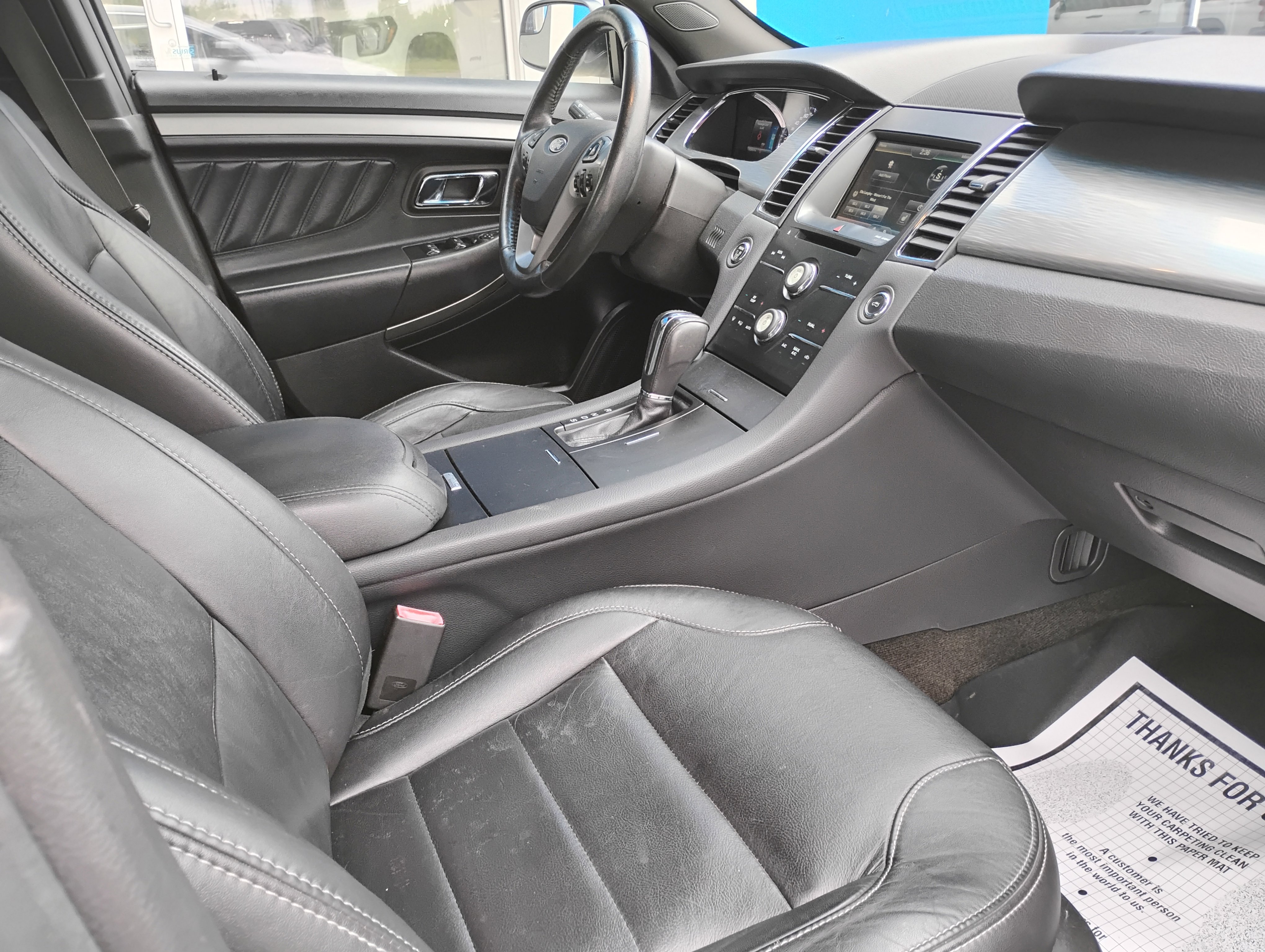Used 2015 Ford Taurus SEL w/ Equipment Group 201A FWD image 12