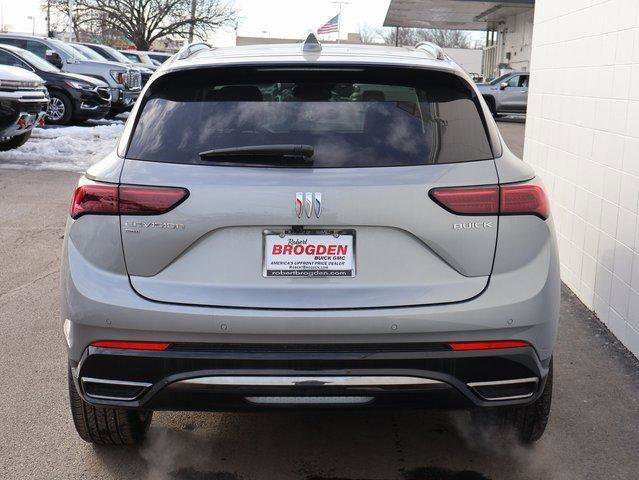 New 2025 Buick Envision Sport Touring image 3