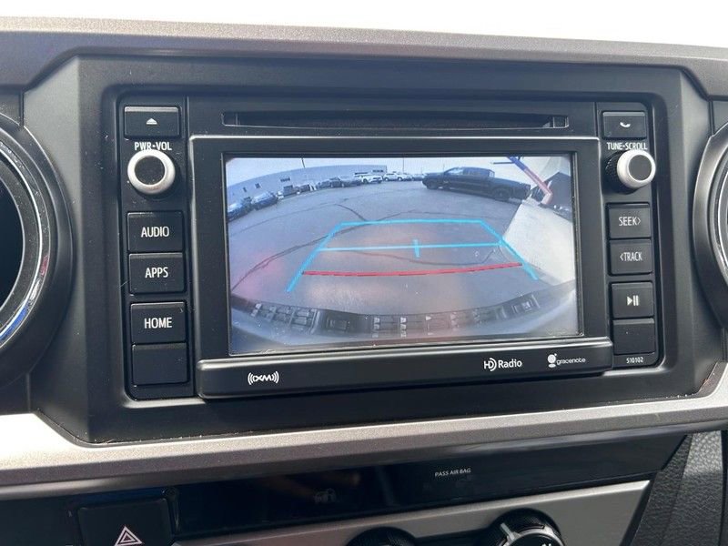 Used 2018 Toyota Tacoma SR5 image 21