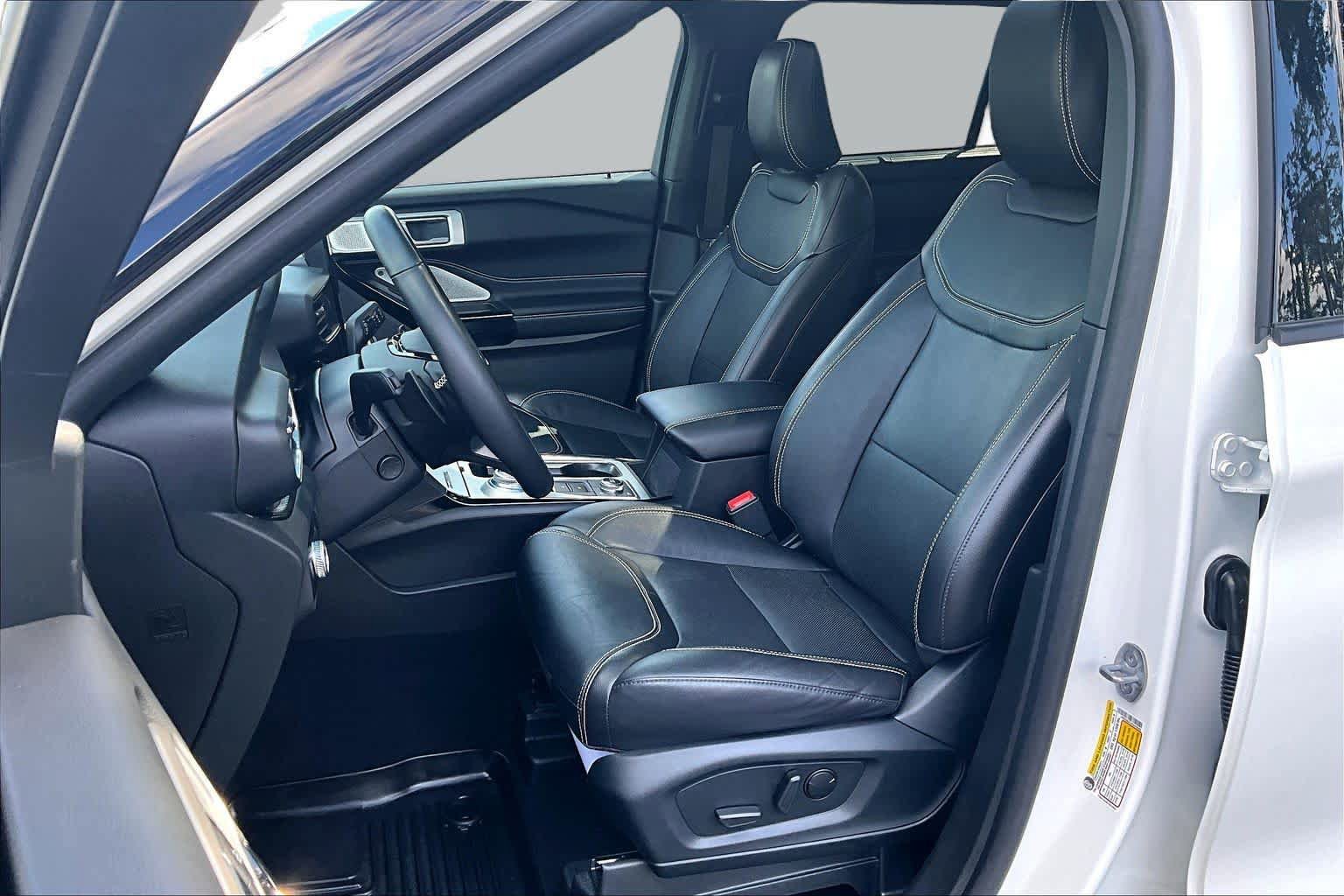 Used 2023 Ford Explorer ST w/ Equipment Group 401A AWD/4WD image 8