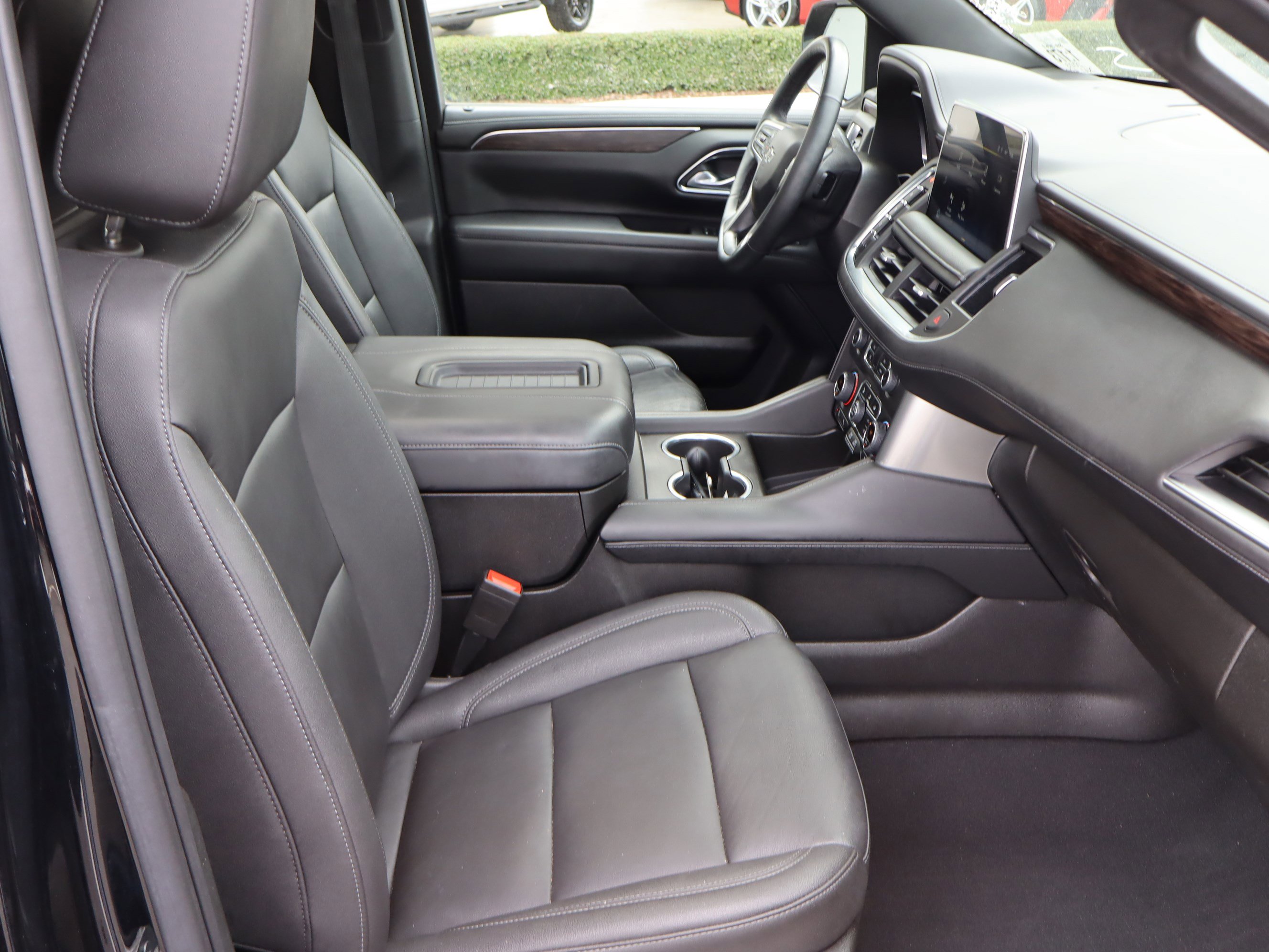 Certified 2023 Chevrolet Tahoe Z71 w/ Z71 Off-Road Package AWD/4WD image 41