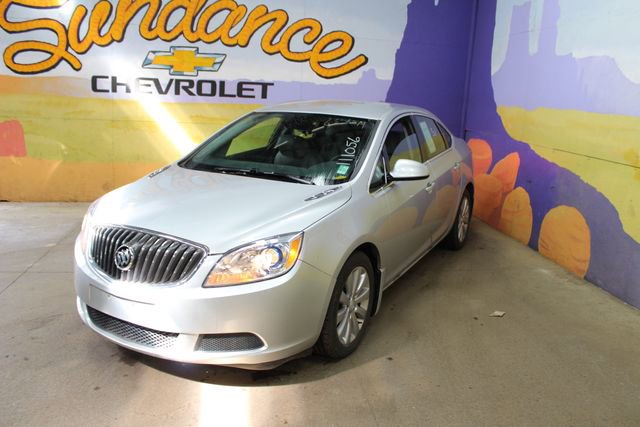 Used 2017 Buick Verano FWD image 4