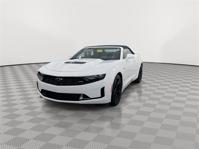 Certified 2023 Chevrolet Camaro LT w/ RS Package image 5