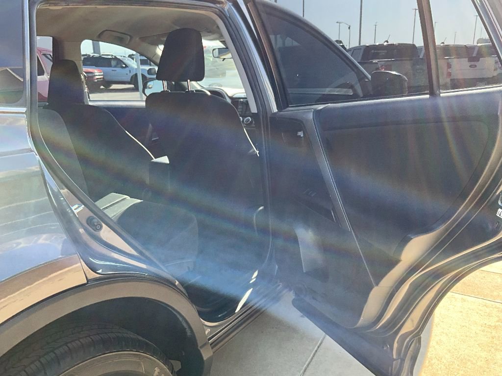Used 2017 Toyota RAV4 LE image 32