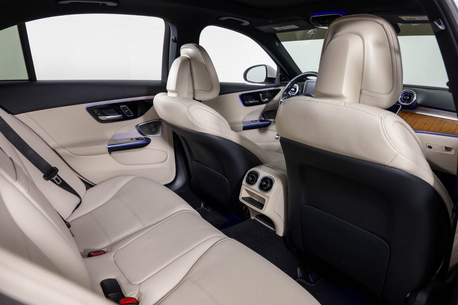 Used 2022 Mercedes-Benz C 300 4MATIC Sedan image 21