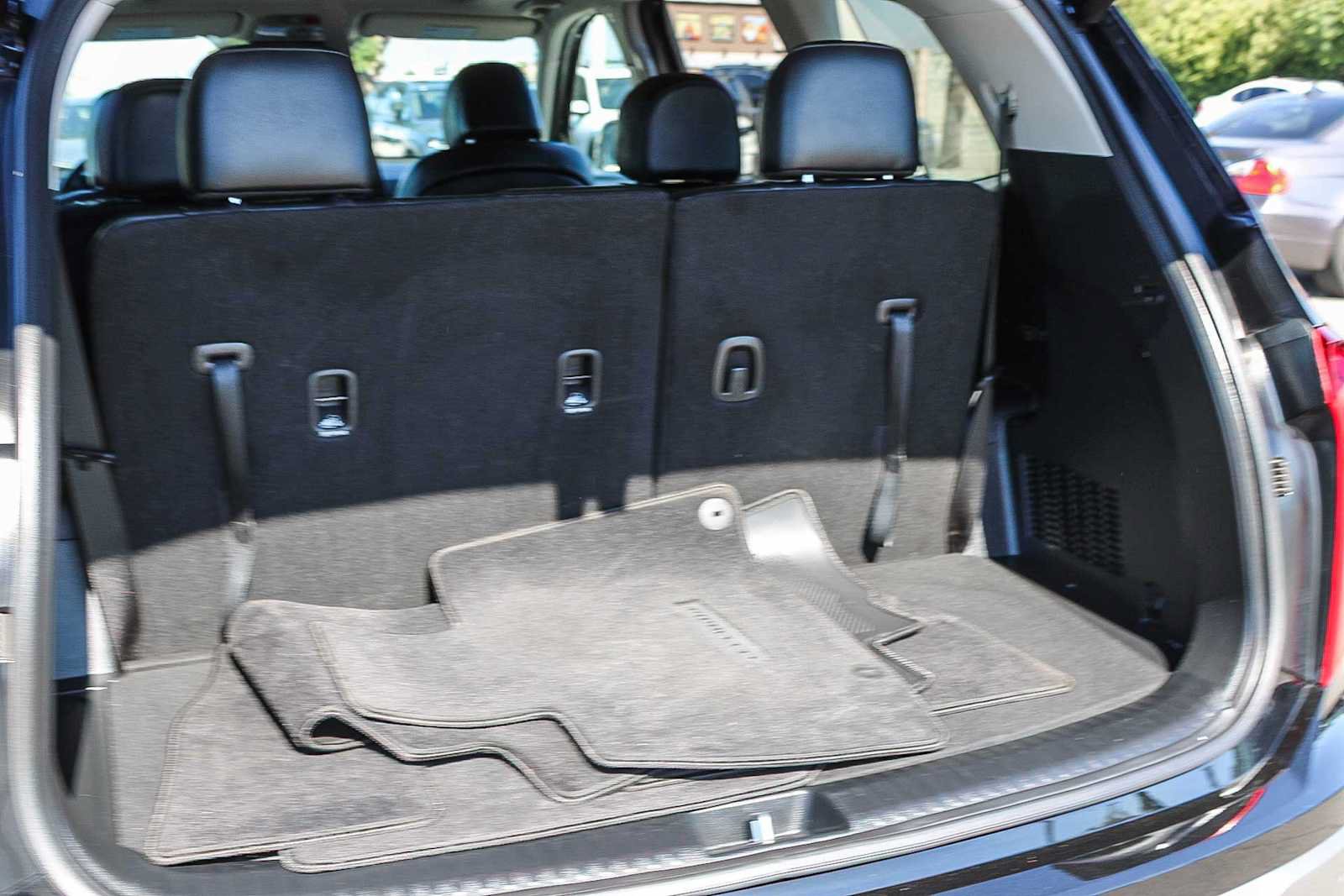 Used 2025 Kia Telluride S FWD image 25