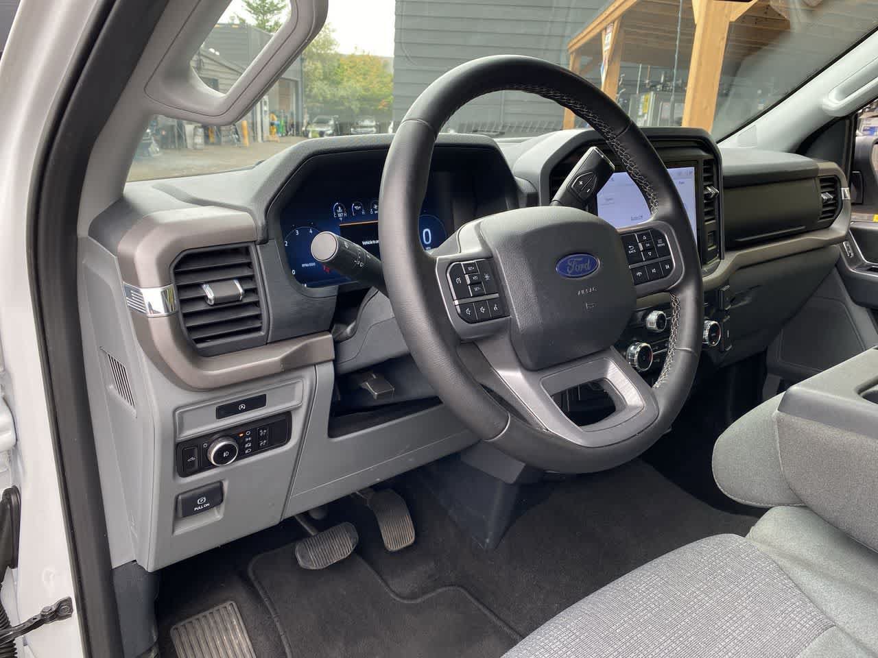 Used 2025 Ford F150 XLT w/ Equipment Group 301A Standard AWD/4WD image 2