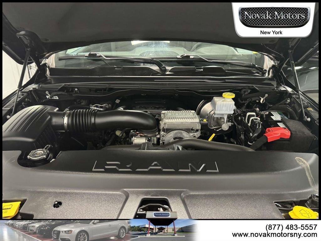 Used 2023 RAM 1500 Laramie AWD/4WD image 14