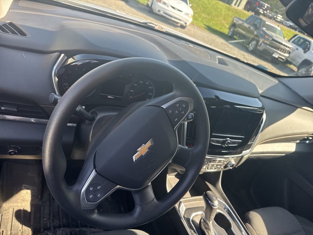 Used 2020 Chevrolet Traverse LS AWD/4WD image 21