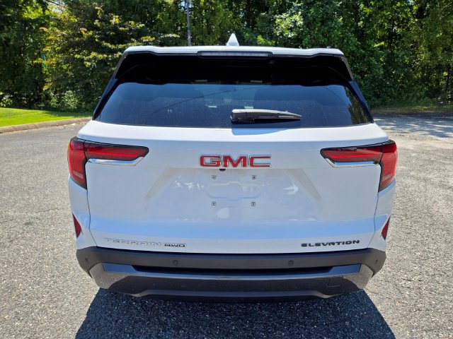 Used 2025 GMC Terrain Elevation AWD/4WD image 7