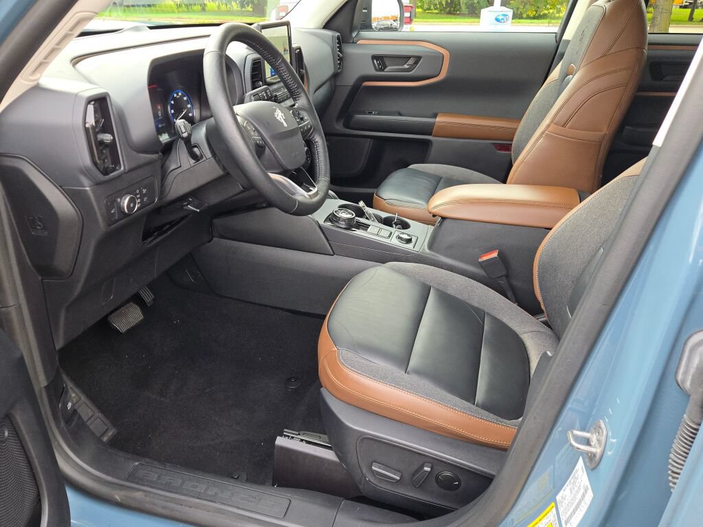 Used 2022 Ford Bronco Sport Outer Banks AWD/4WD image 3
