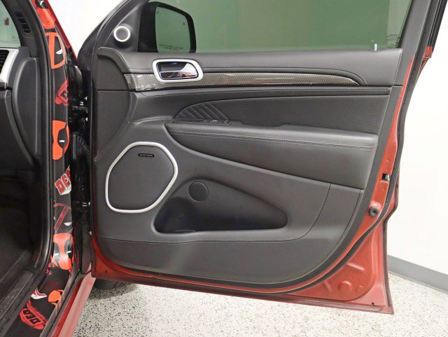 Used 2021 Jeep Grand Cherokee Trackhawk image 33