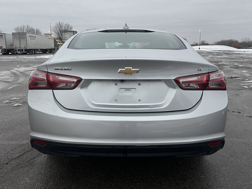 Used 2021 Chevrolet Malibu LT image 4