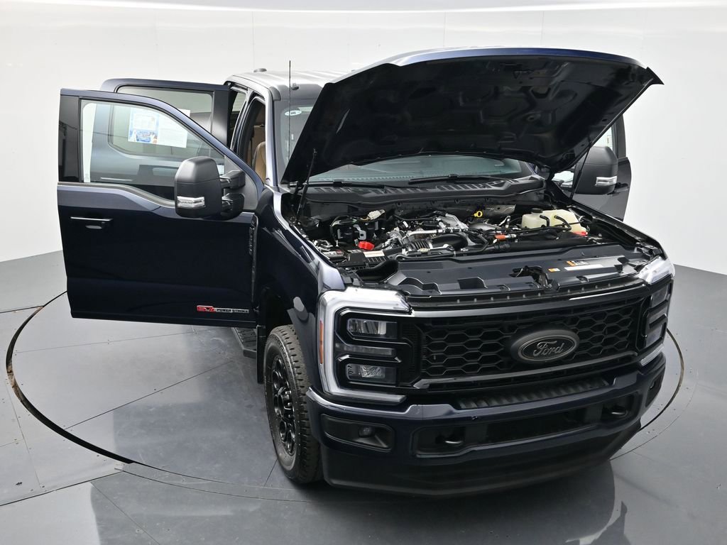 Used 2025 Ford F350 XLT w/ Black Appearance Package image 48