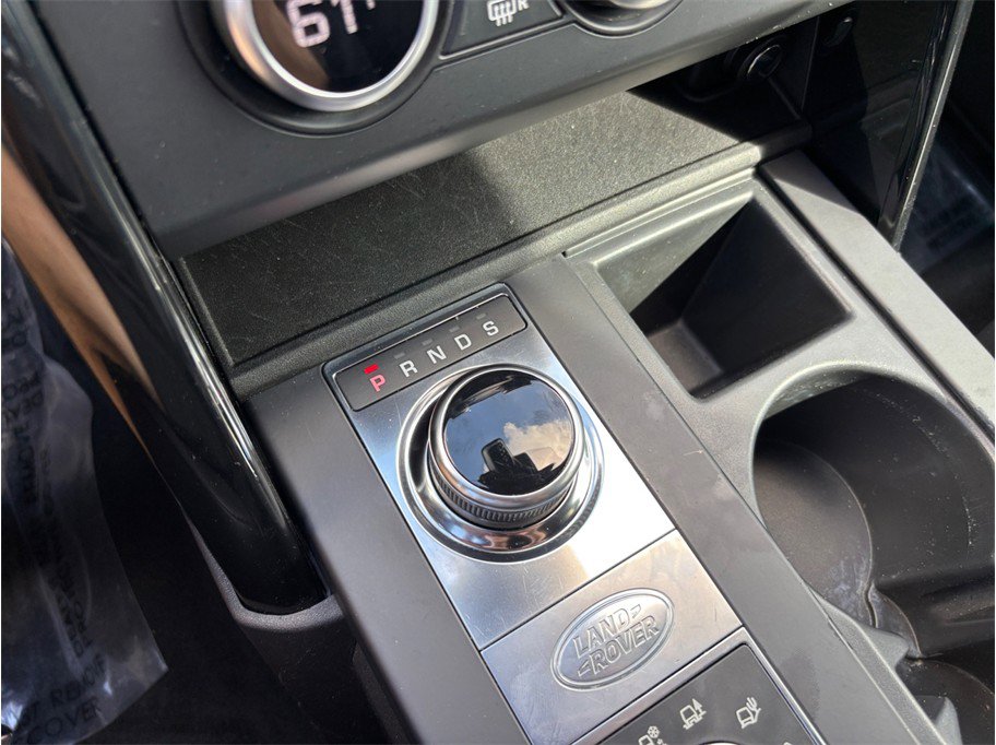 Used 2018 Land Rover Discovery SE image 33