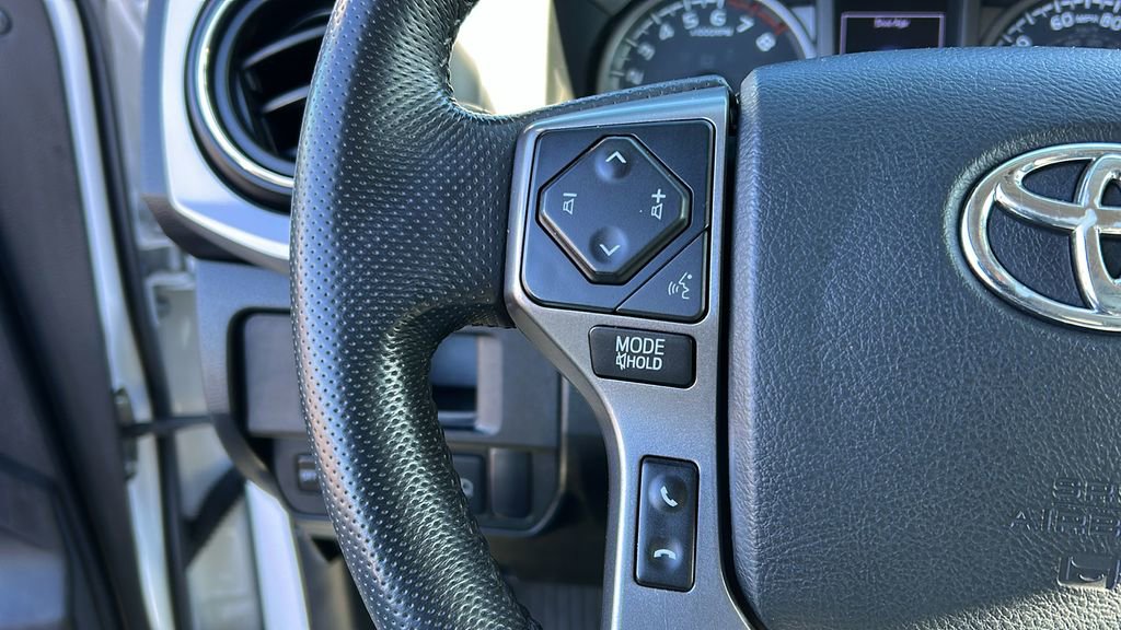 Used 2019 Toyota Tacoma SR5 image 10