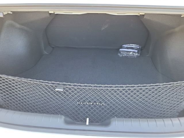 Certified 2025 Hyundai Elantra SEL image 20